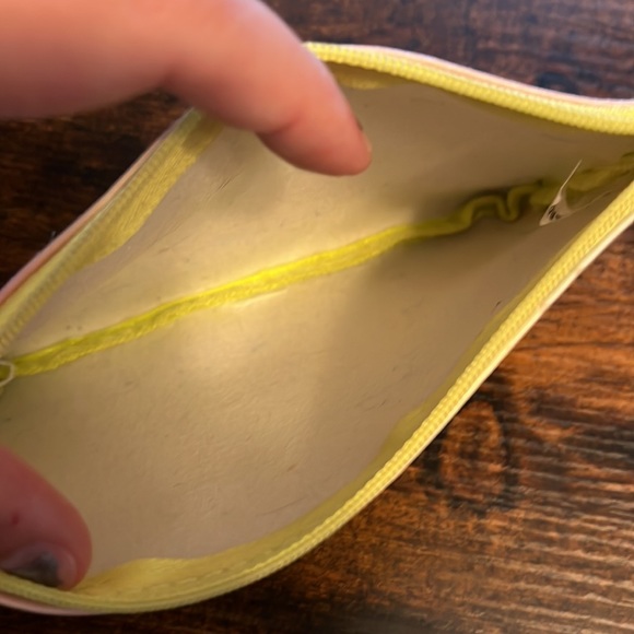 IPSY Glam Bag - Picture 5 of 9